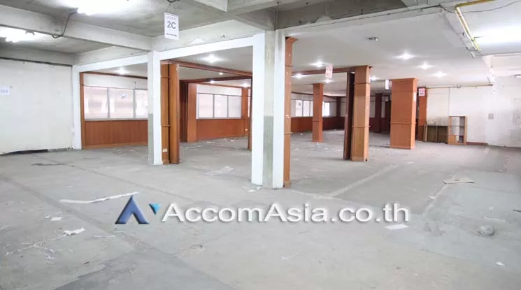 unit Office space For Sale in Silom, Bangkok  near MRT Khlong Toei (AA17043)